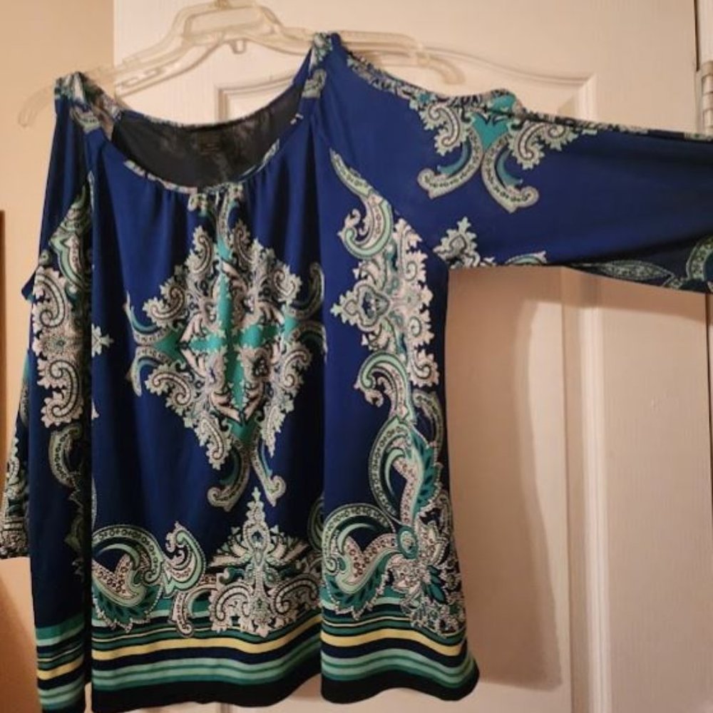 Woman's blouse